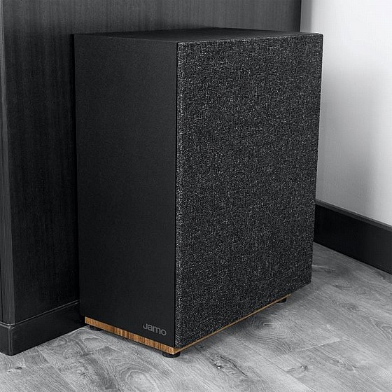 ��� ���� 10" JAMO ���: S 810 SUB